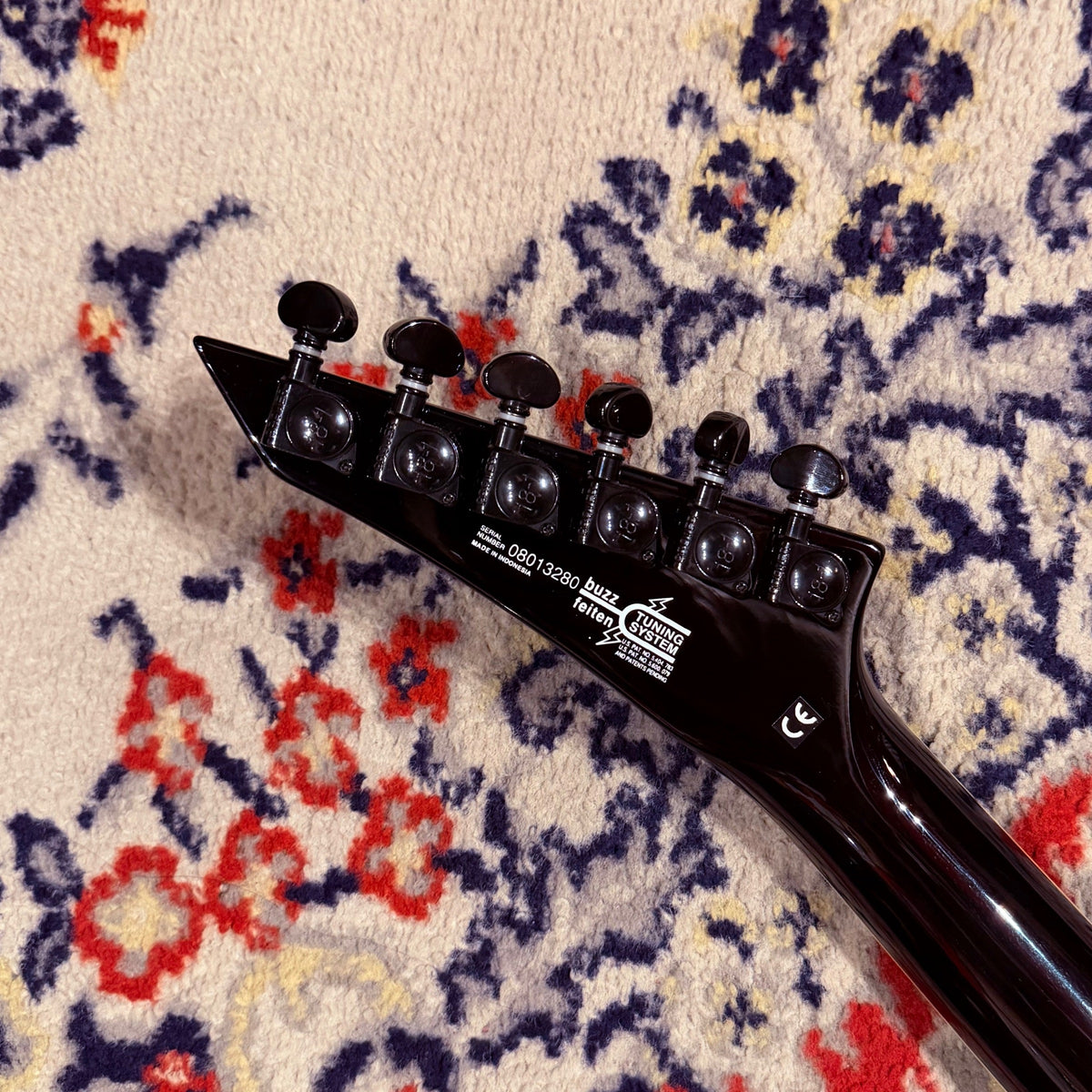 2008 Washburn HM-20 - Limited Edition - Black