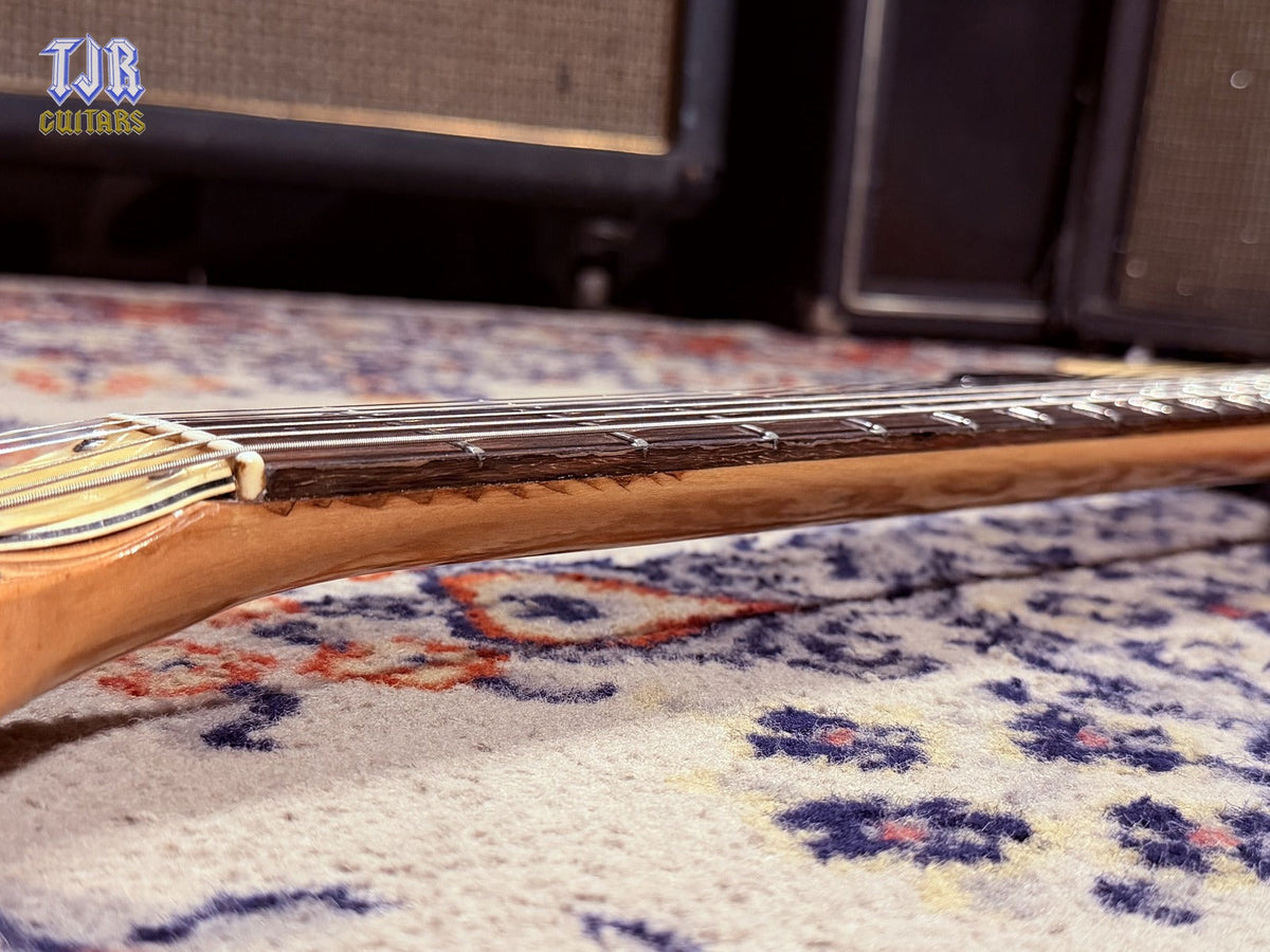 1970 Aria Diamond 1702T (Univox Hi-Flier Phase II) - Kurt Cobain - Sunburst