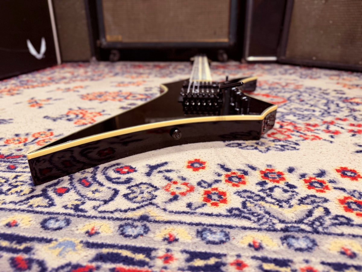 2008 Washburn HM-20 - Limited Edition - Black