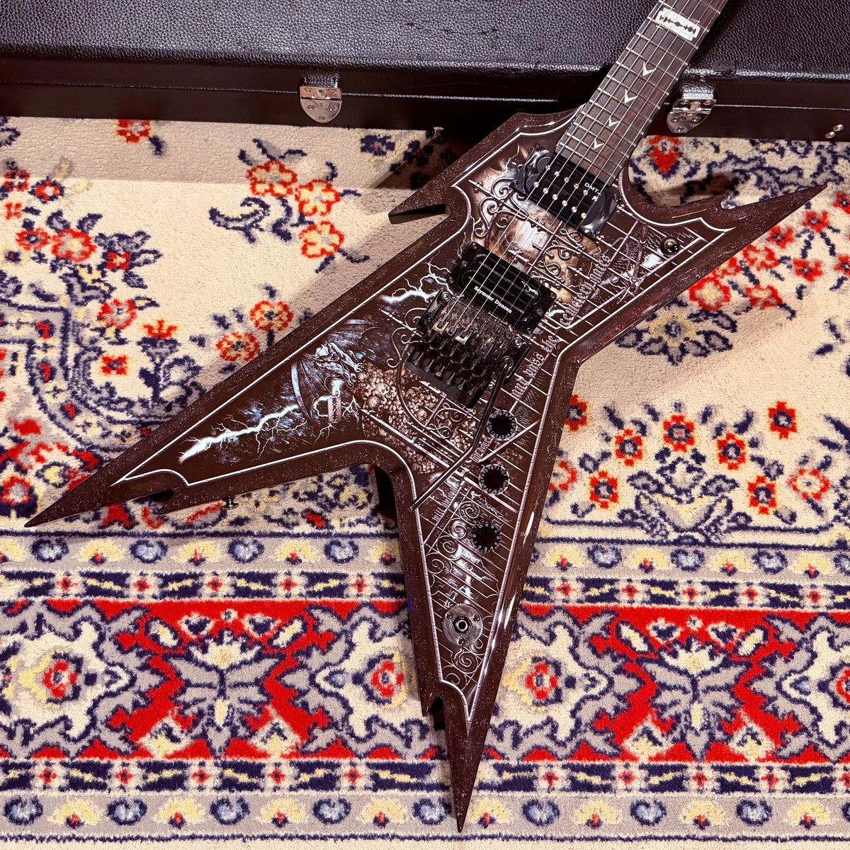 2016 Dean Dimebag Darrel Signature Cemetary Gates Razorback - Made In Korea - OHSC Included