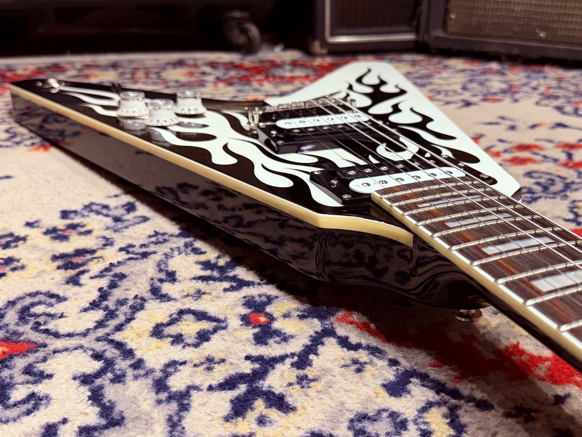 2009 Dean Michael Schenker Signature Custom Flames Flying V w/ OHSC