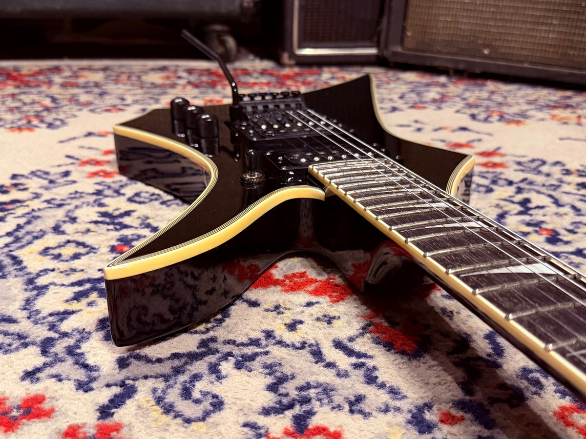 2008 Washburn HM-20 - Limited Edition - Black