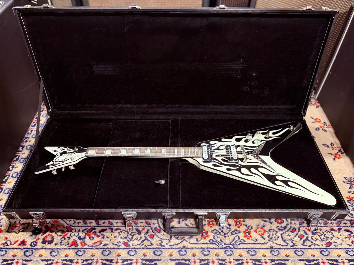 2009 Dean Michael Schenker Signature Custom Flames Flying V w/ OHSC
