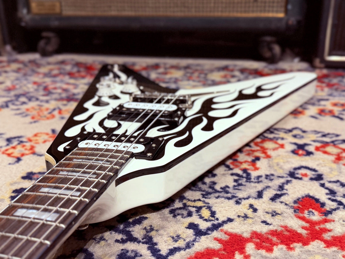 2009 Dean Michael Schenker Signature Custom Flames Flying V w/ OHSC